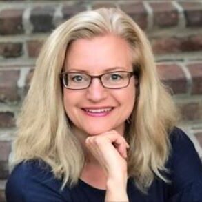 CSUITE FOR WOMEN CSUITE FOR WOMEN